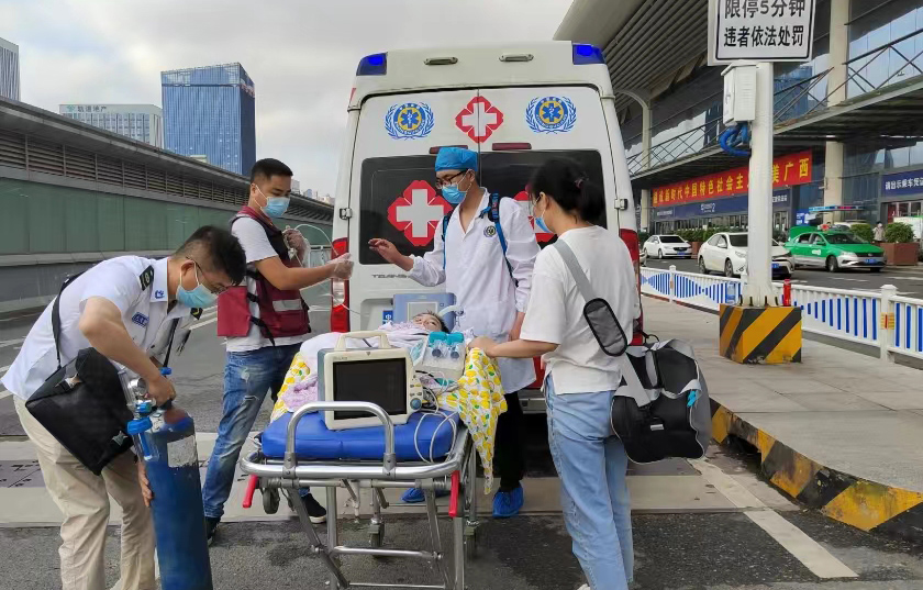 常山县救护车出租公司